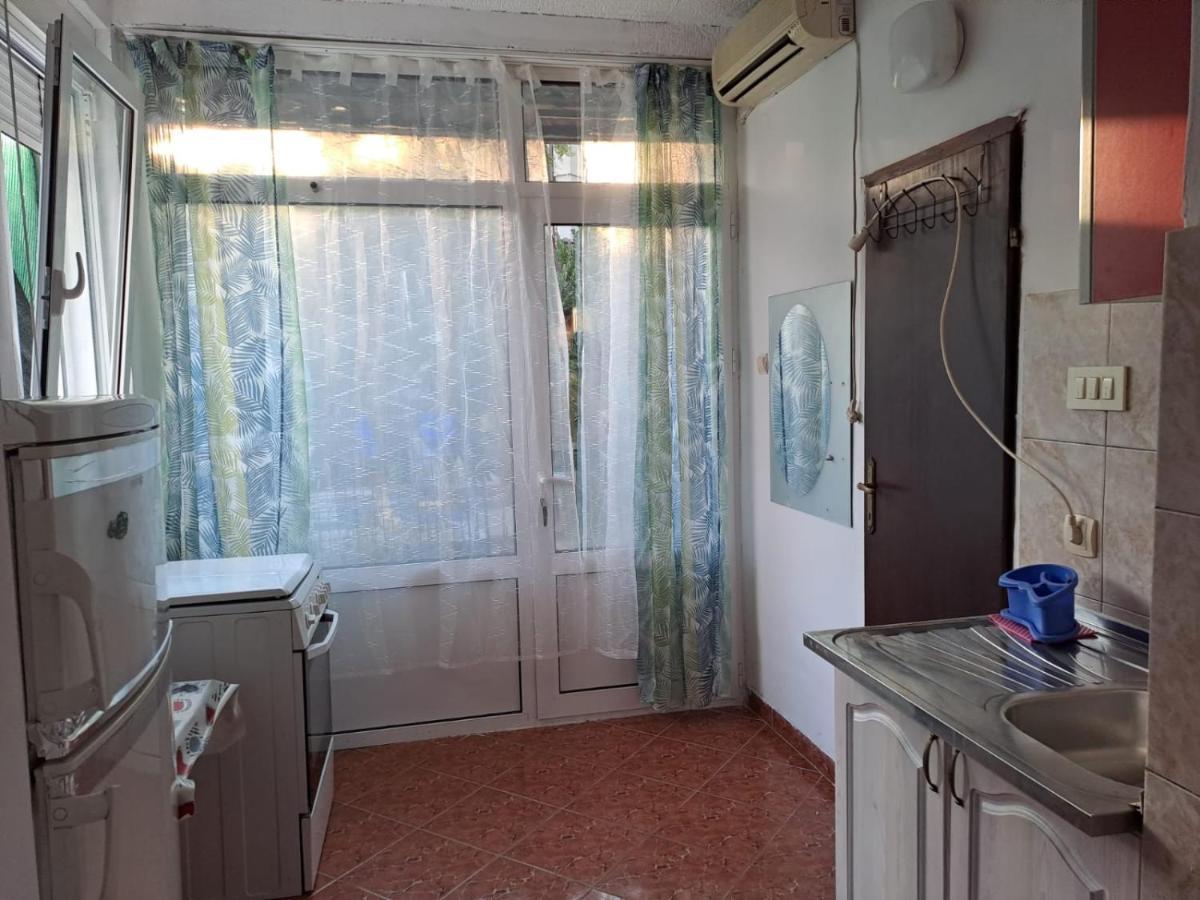 Apartmani Gordana بار المظهر الخارجي الصورة
