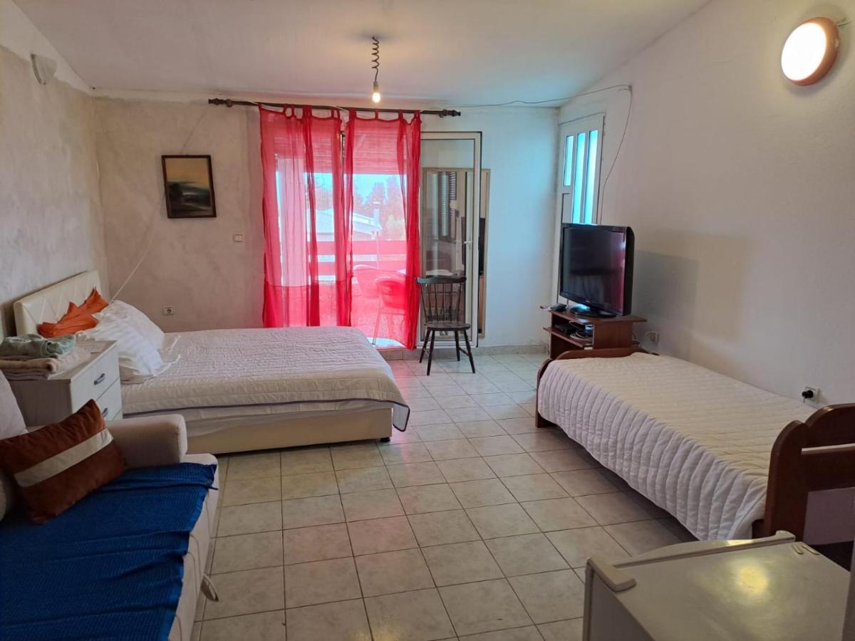 Apartmani Gordana بار المظهر الخارجي الصورة
