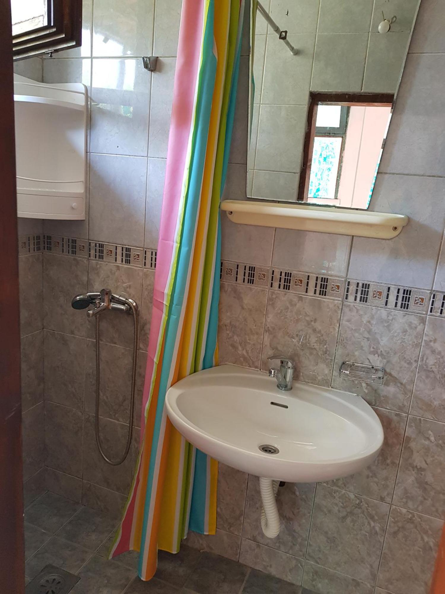 Apartmani Gordana بار الغرفة الصورة