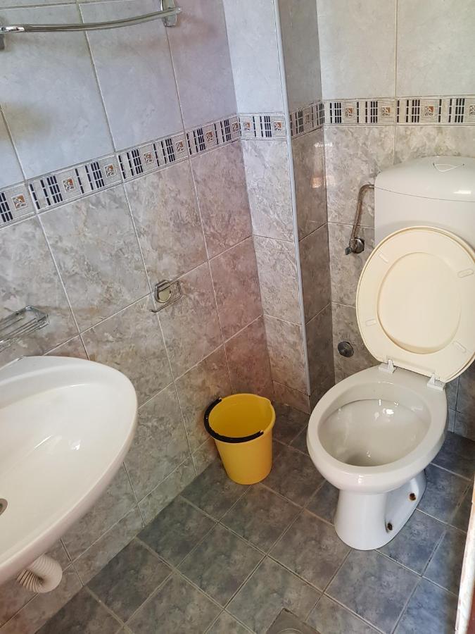 Apartmani Gordana بار الغرفة الصورة